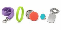 Nekkoorden, polsbandjes, buttons, pins & identiteitsplaatjes